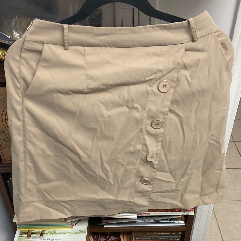 Tan Button-Front Style Women's Skirt